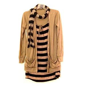 Causal strip dress with mock cardigan w/ scarf